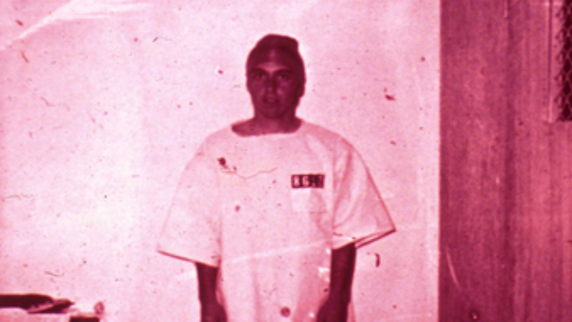 File:SPE1971-mugshot of prisoner.jpg