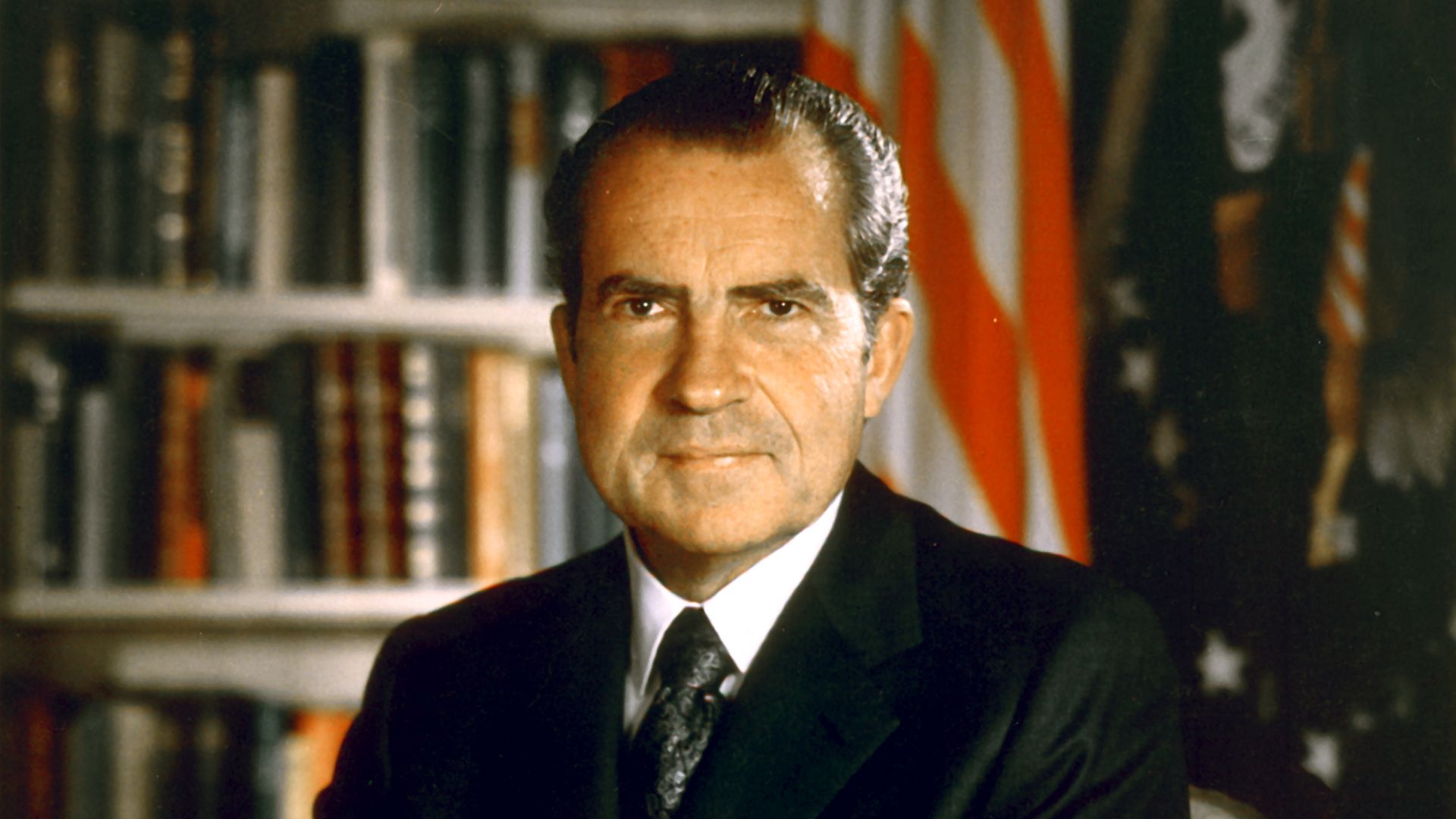 File:Nixon Official Presidential Portrait, 07-08-1971.jpg