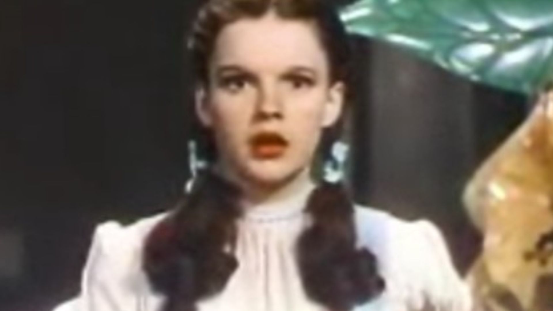 File:Judy Garland in The Wizard of Oz trailer.jpg