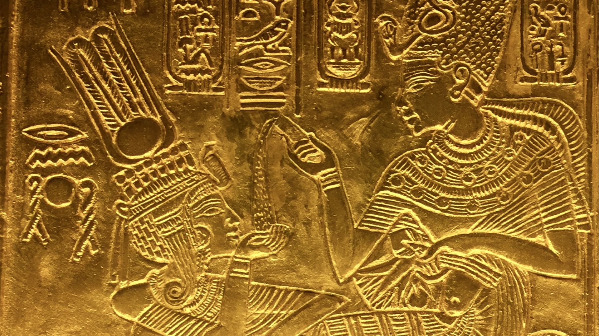 File:Ankhesenamun-Tutankhamun-ointment-shrine.jpg