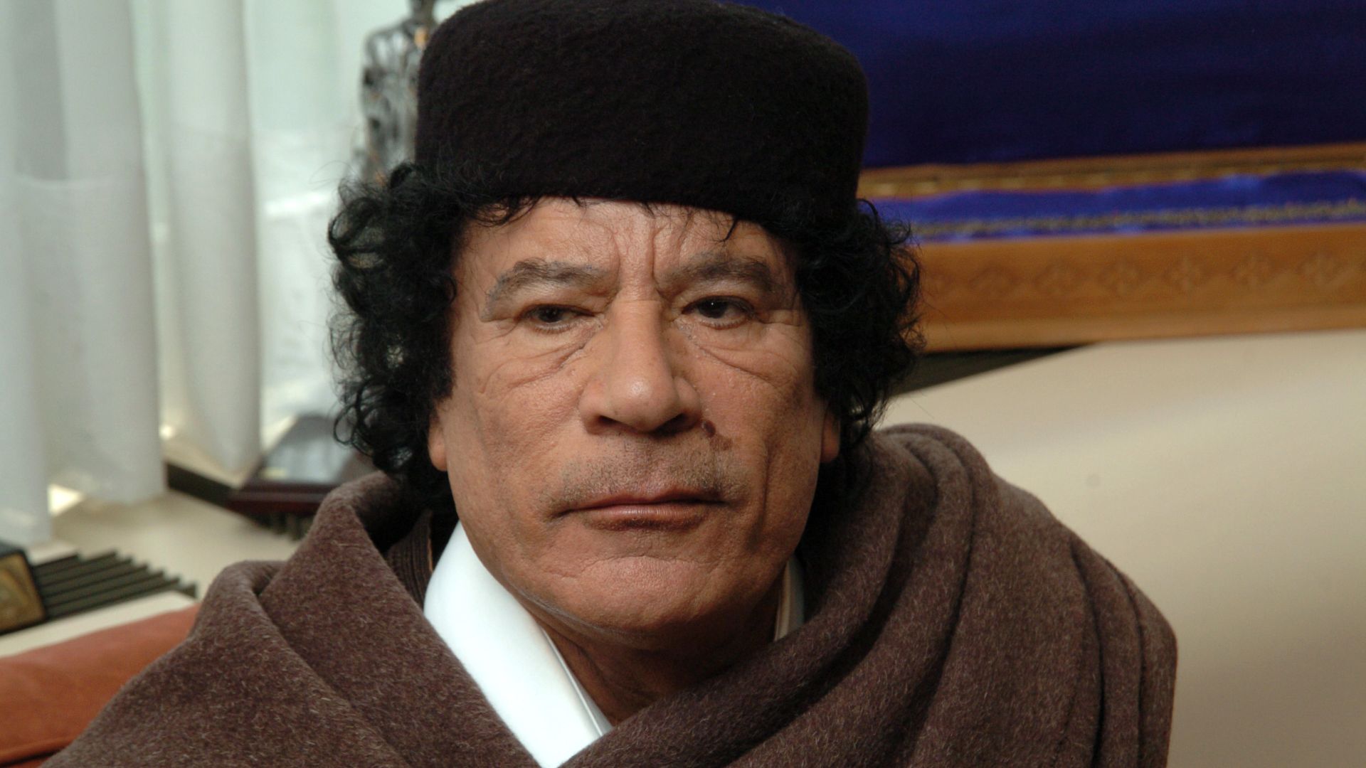 File:Visit of Muammar al-Gaddafi, Guide of the Great Revolution of the Great Socialist People's Libyan Arab Jamahiriya, to the EC 02.jpg
