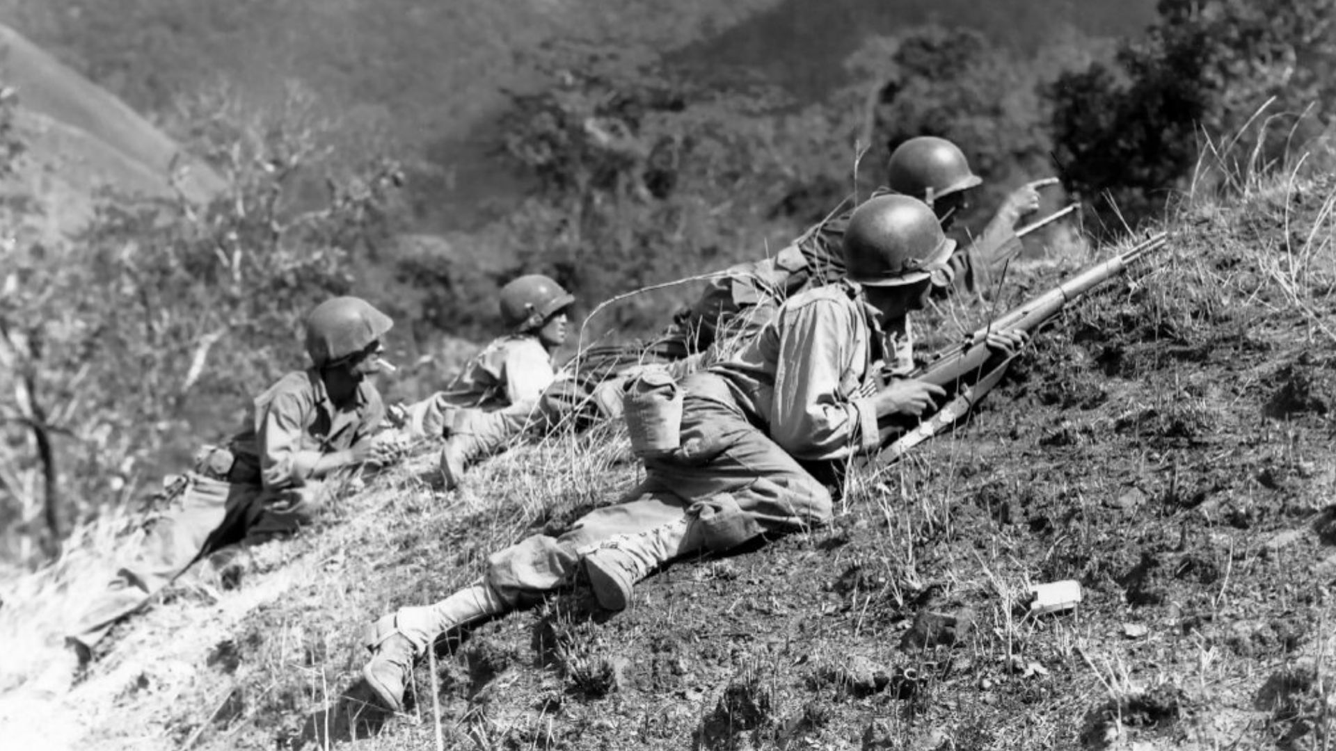 File:Baleta Pass, near Baugio, Luzon.jpg