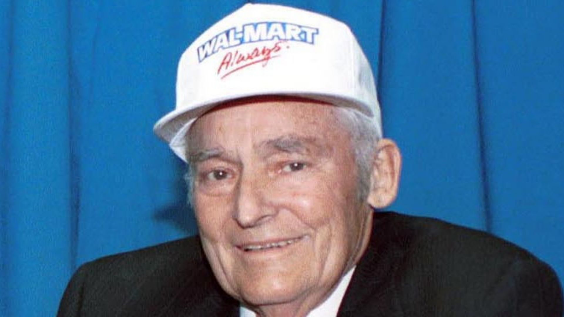 File:Sam Walton (1992).jpg