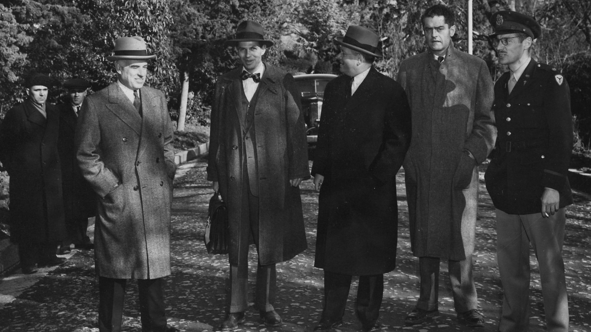 File:Stettinius and Alger Hiss - NARA - 197289.jpg