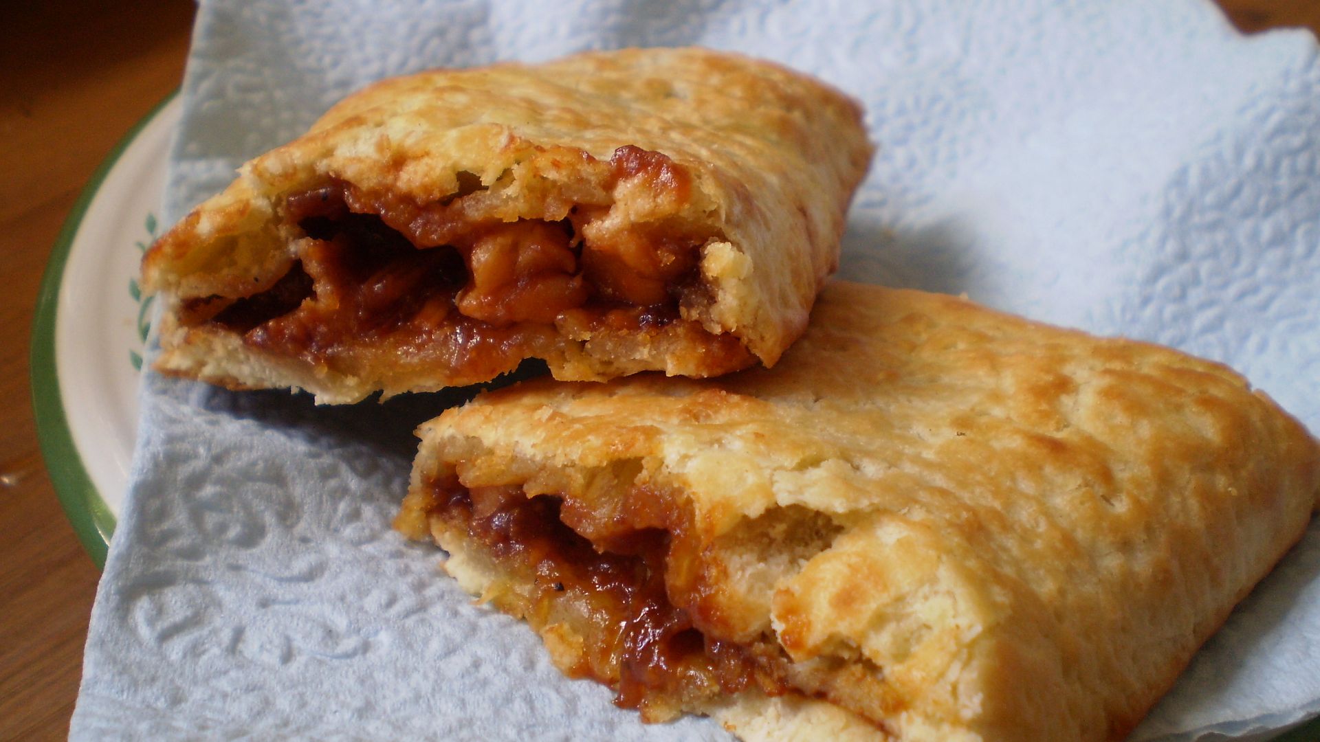 File:Hot Pocket bbq chicken.JPG