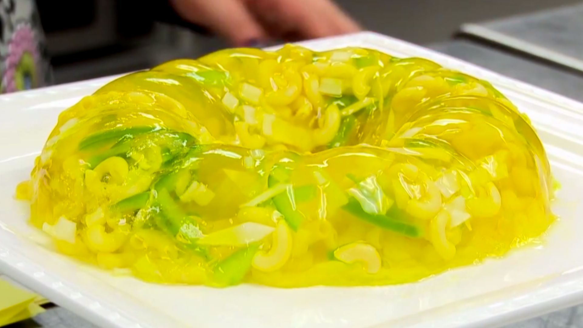 File:Kitchen Chemistry savory jello.png
