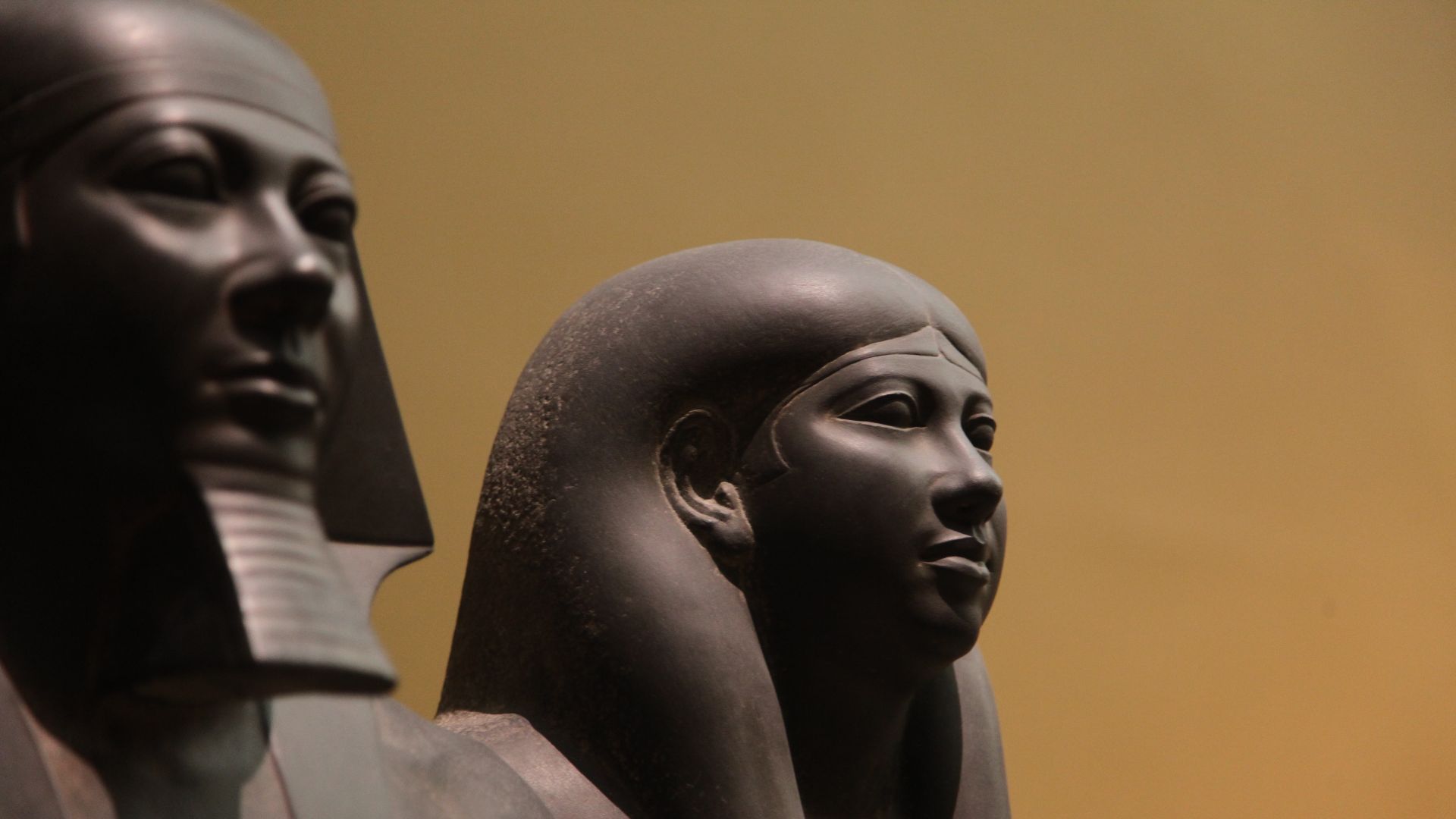 File:King Menkaura and queen-11.1738-IMG 4932.JPG