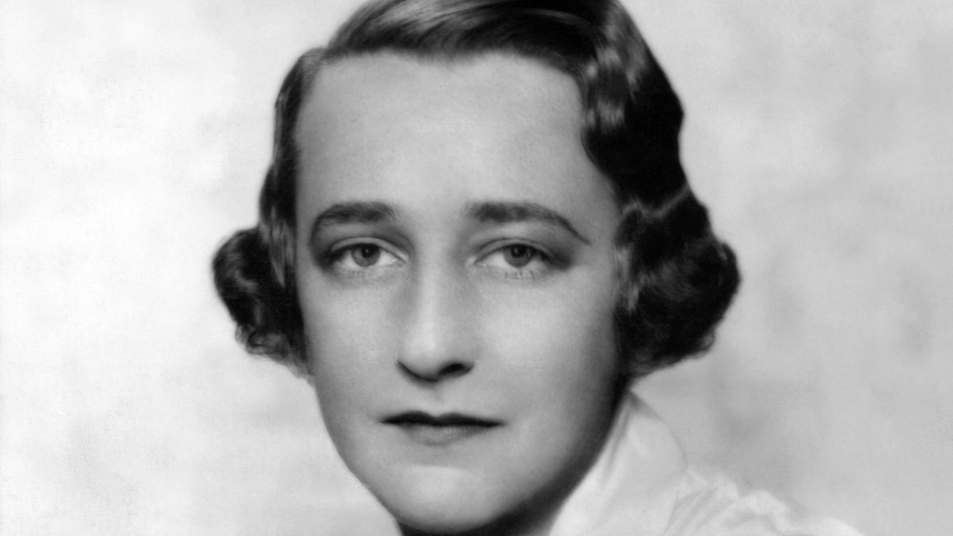 File:Lillian-Hellman-1935.jpg
