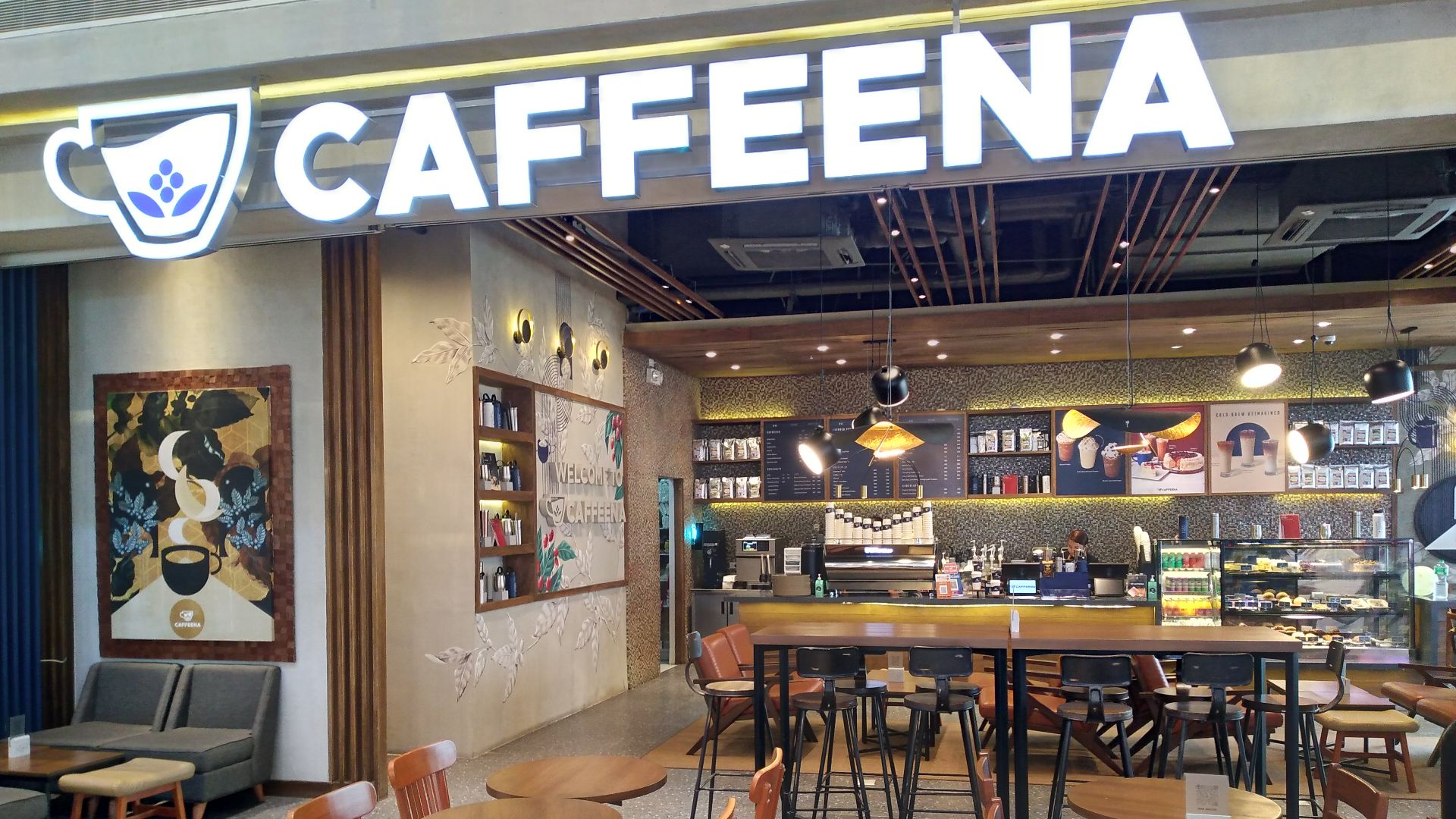 File:Caffeena café storefront at NOMO, Bacoor, Cavite — 25 Feb 2022.jpg