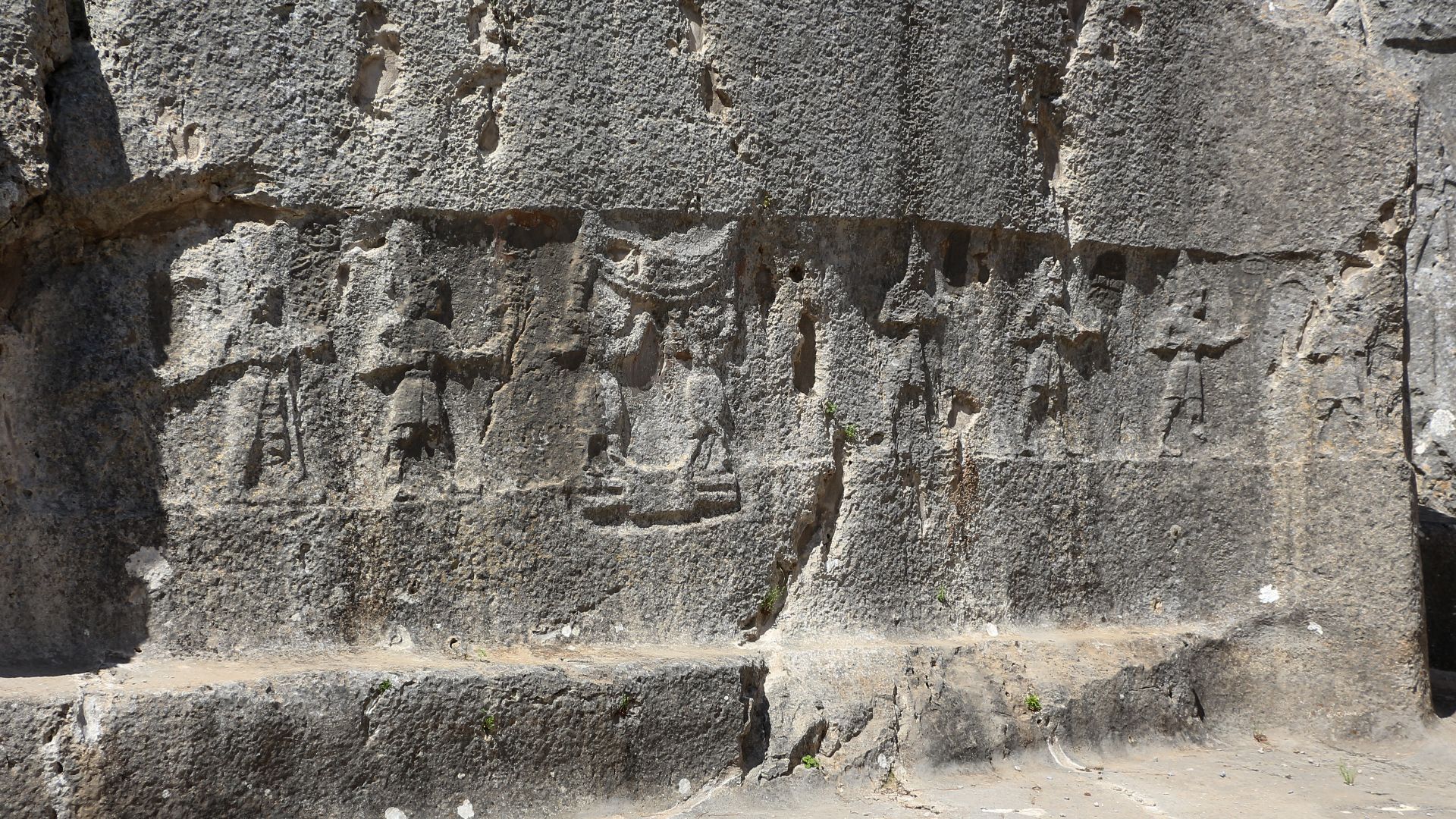 File:Chamber A, Yazilikaya 03.jpg