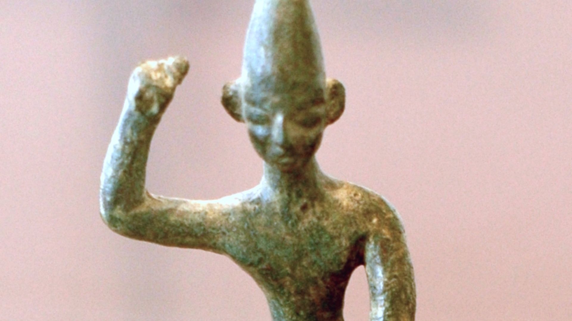 File:Baal Ugarit Louvre AO17329.jpg