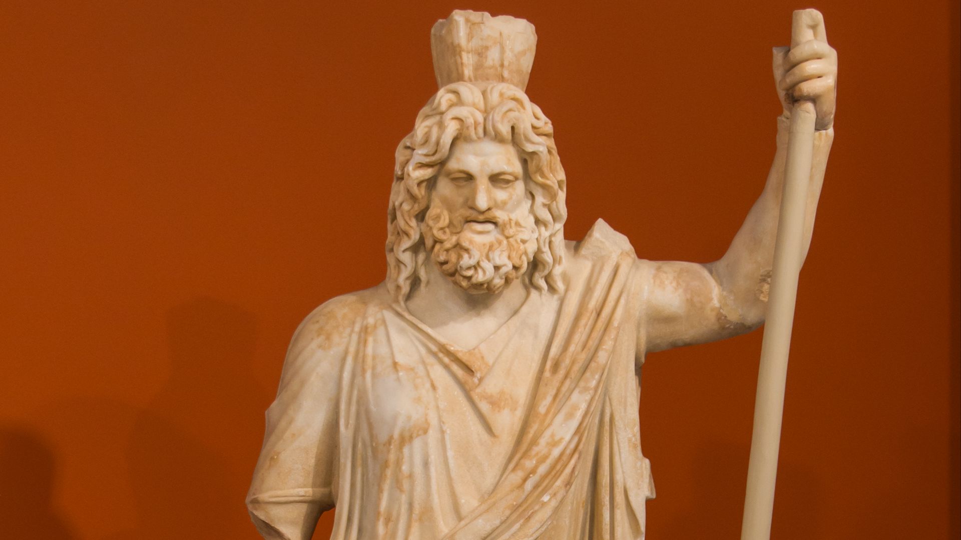 File:Pluto Serapis Archmus Heraklion.jpg
