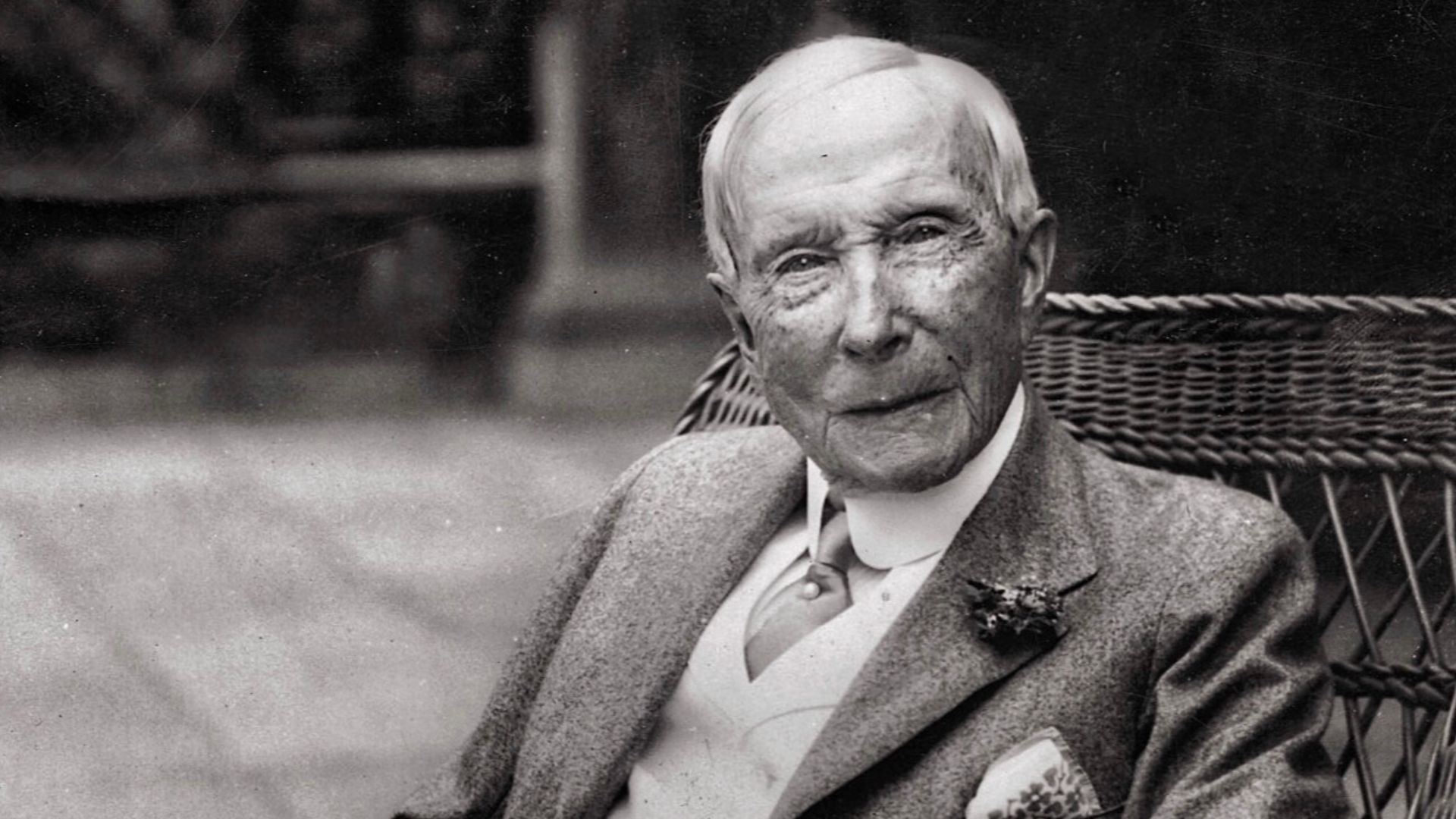 File:John D. Rockefeller in old age.jpg