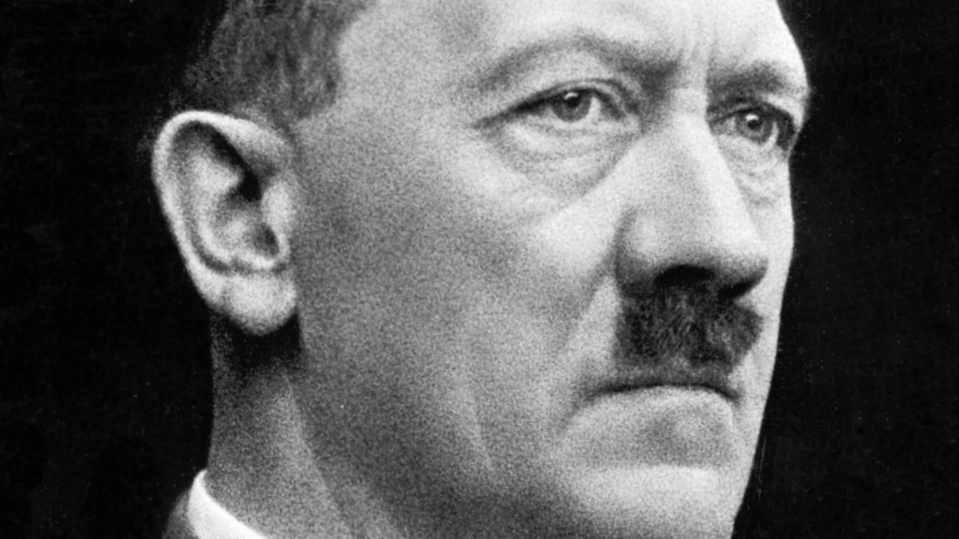 File:Adolf Hitler cropped restored 3x4.jpg