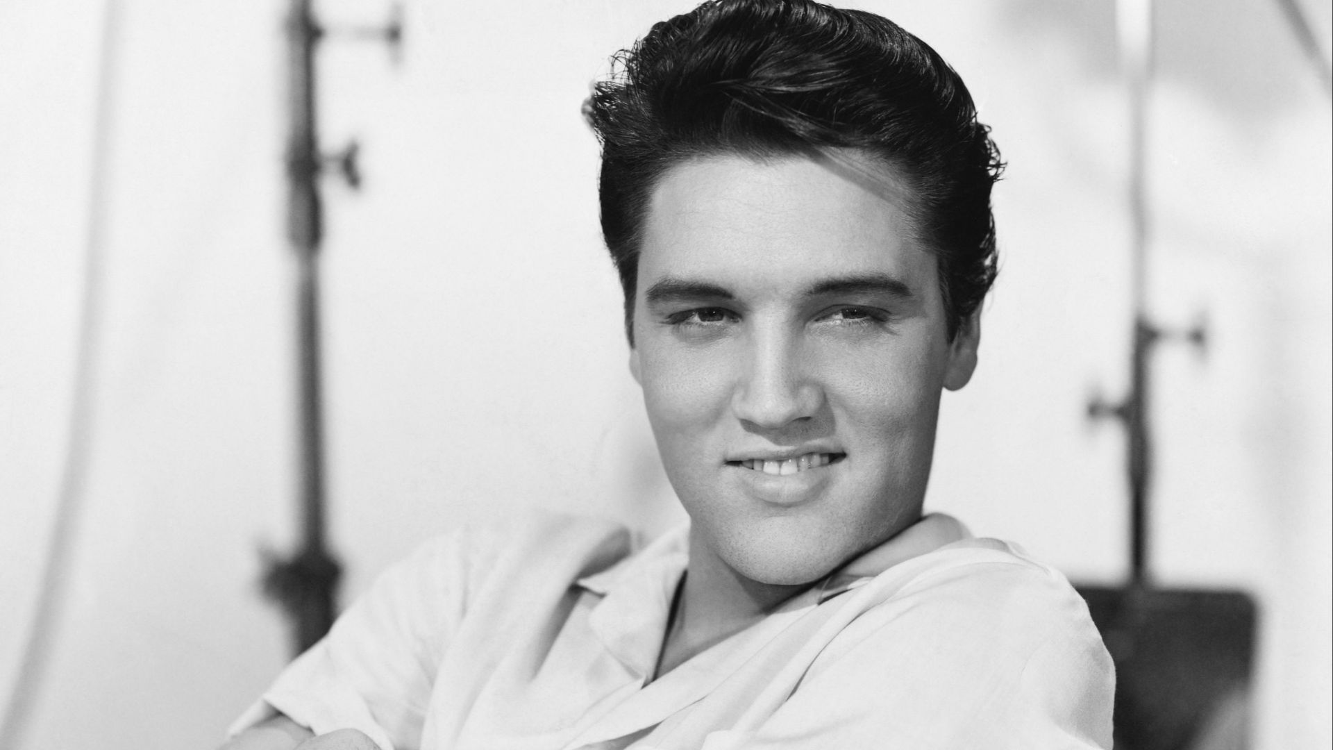 File:Elvis Presley, Modern Screen, June 1958.jpg