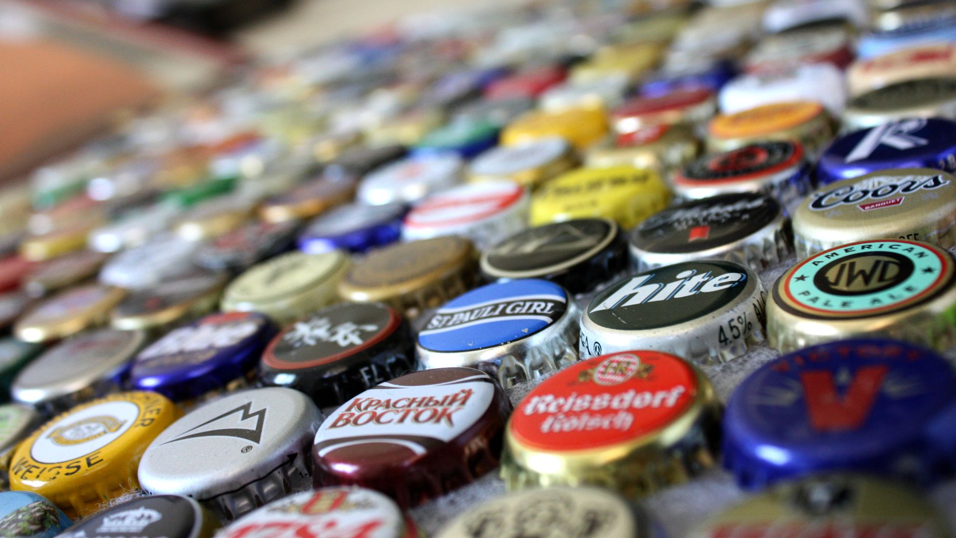 File:Caps - Flickr - Joe Parks.jpg