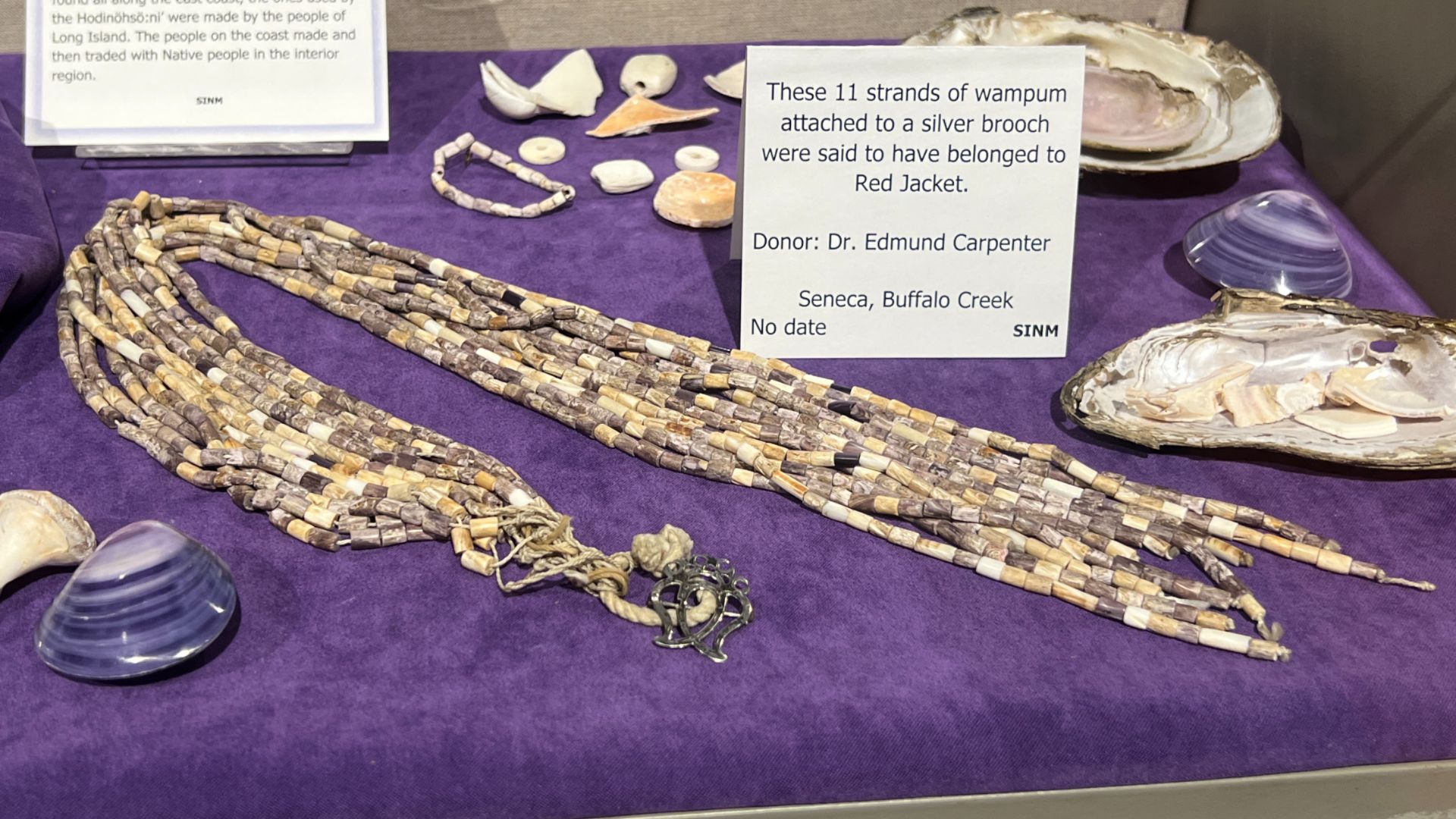 File:Wampum at Seneca Iroquois National Museum.jpg