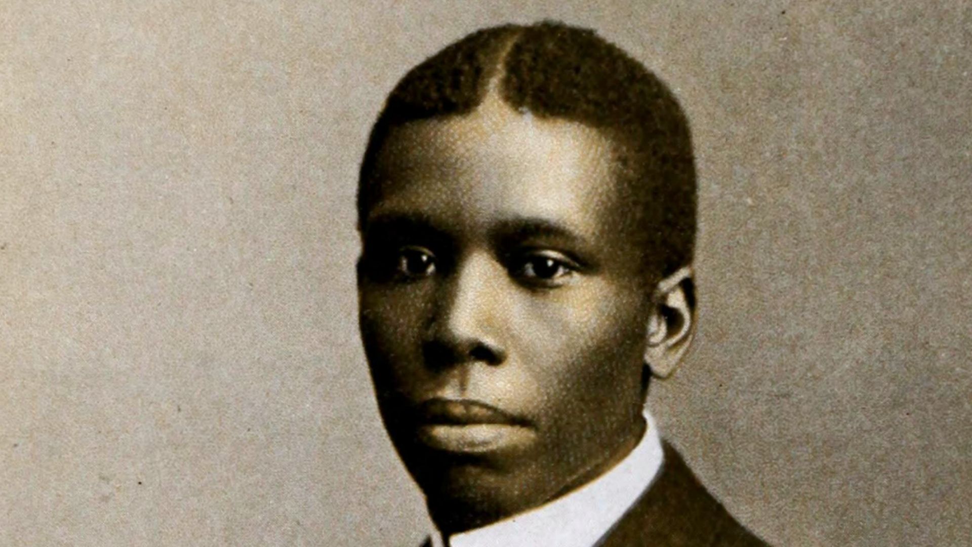 File:Paul Laurence Dunbar 1903.png