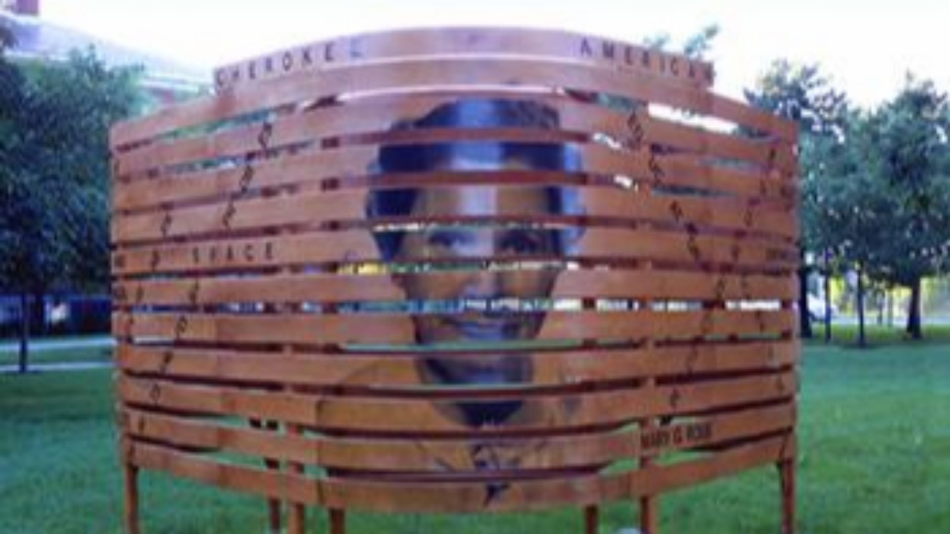 File:Mary G. Ross Sculpture 1.jpg