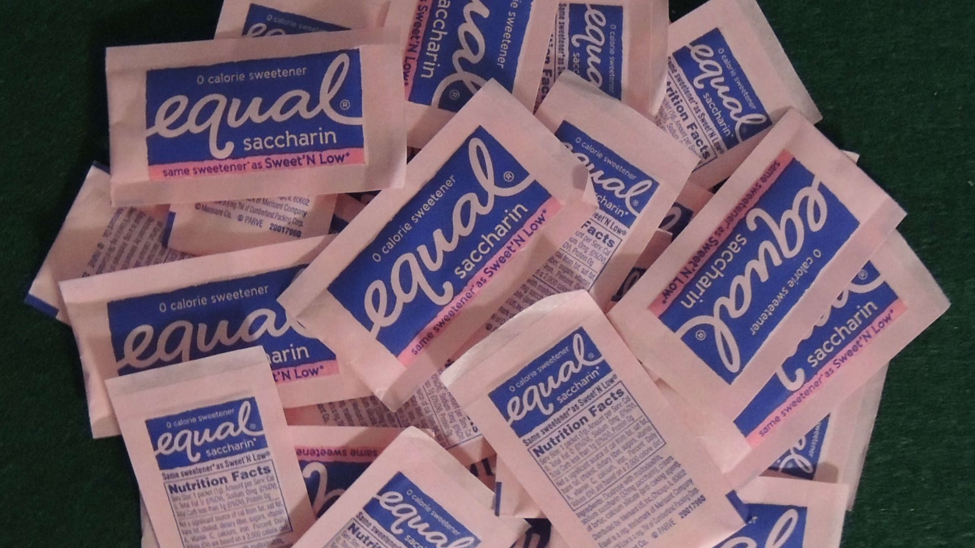 File:Equal Saccharin Sweetner.jpg