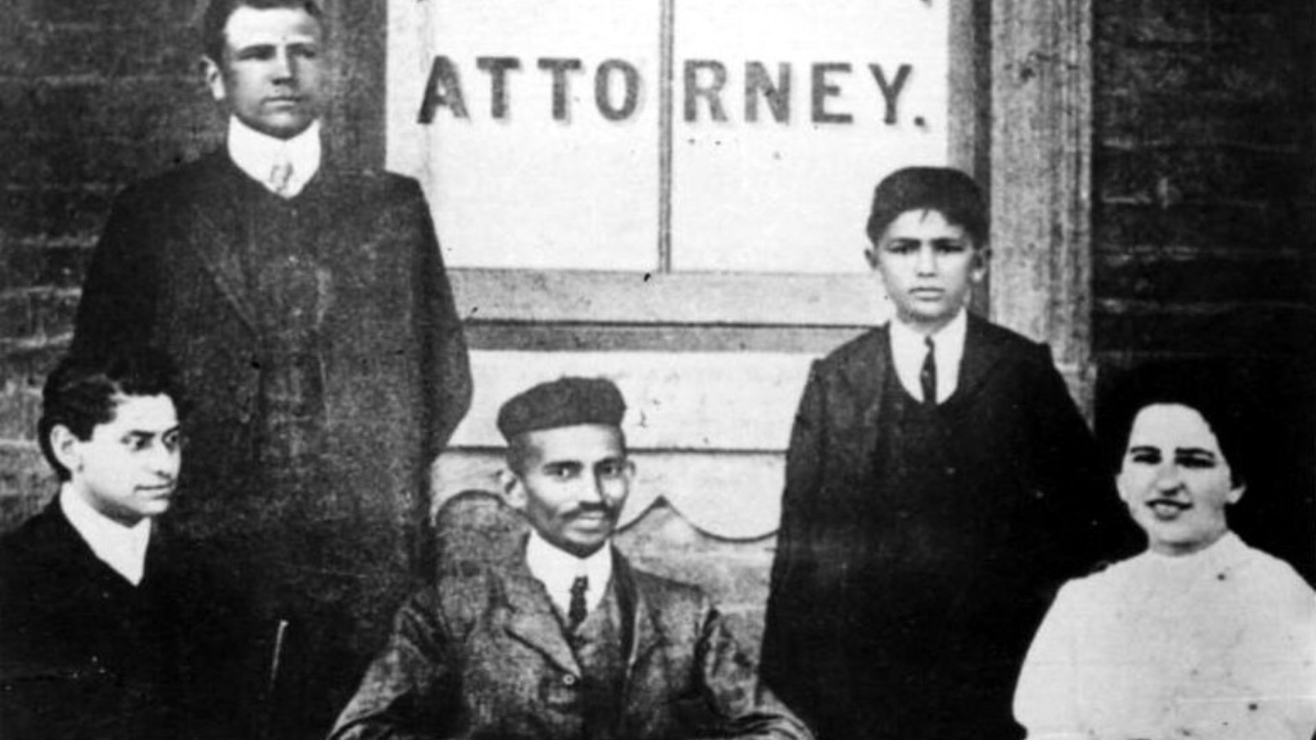 File:Gandhi Johannesburg 1905.jpg