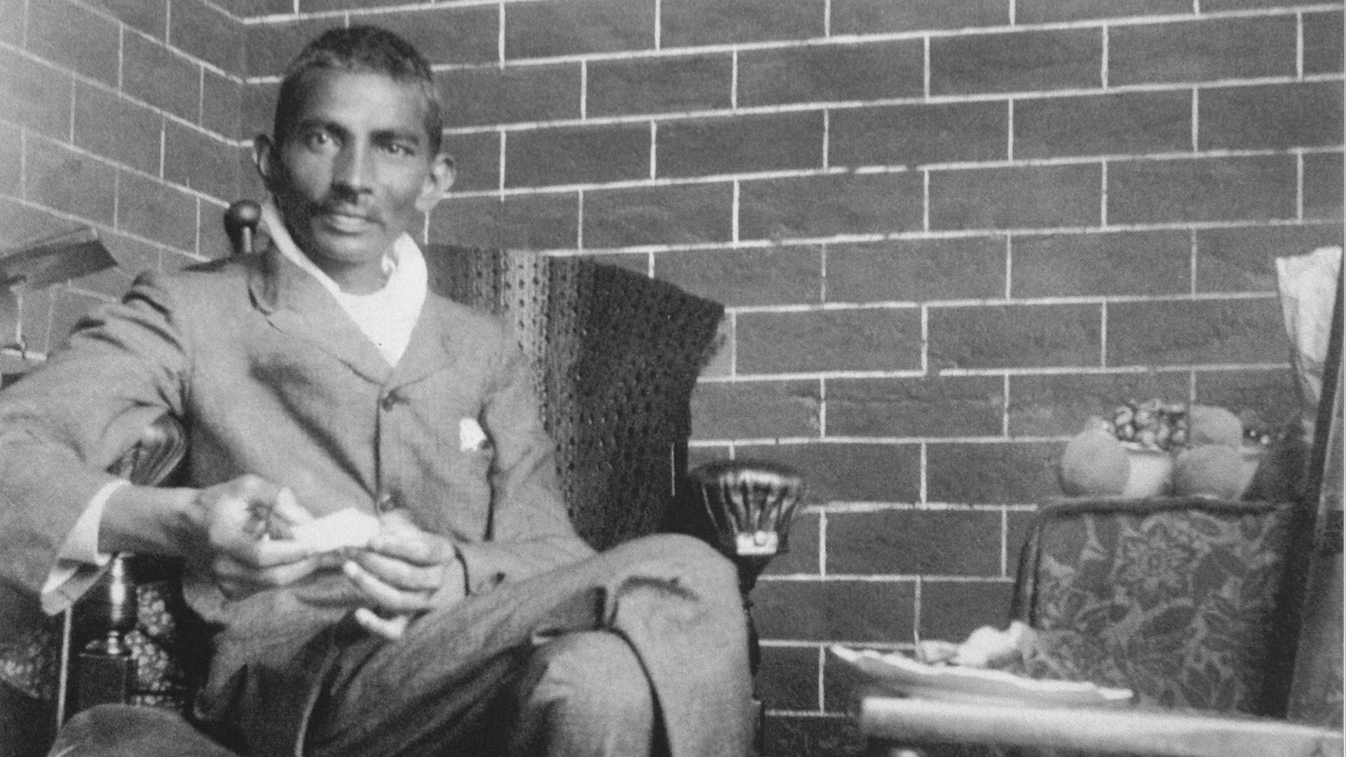 File:Gandhi 1908.jpg