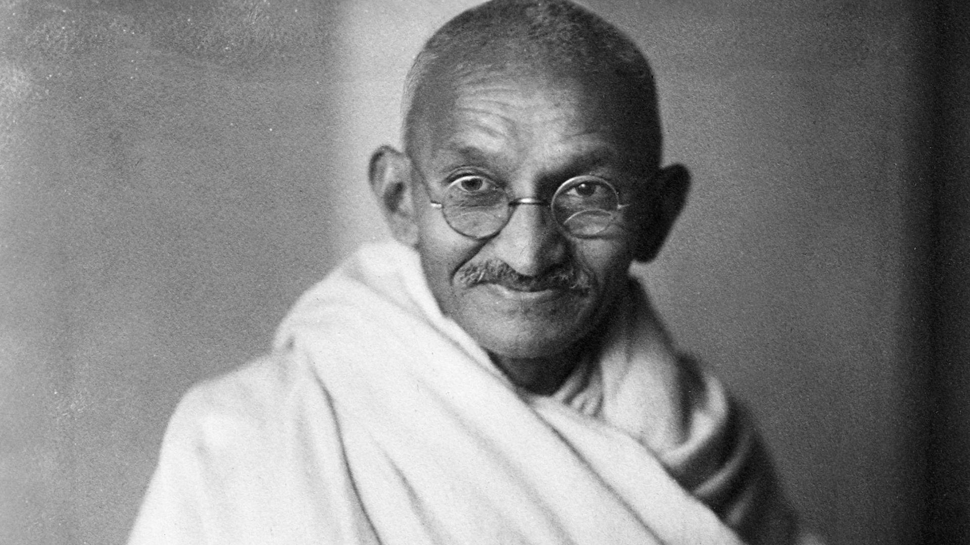 File:Mahatma-Gandhi, studio, 1931.jpg