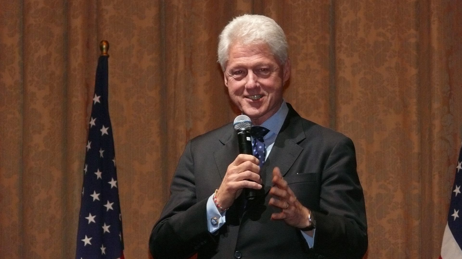 File:Bill Clinton (3113647155).jpg