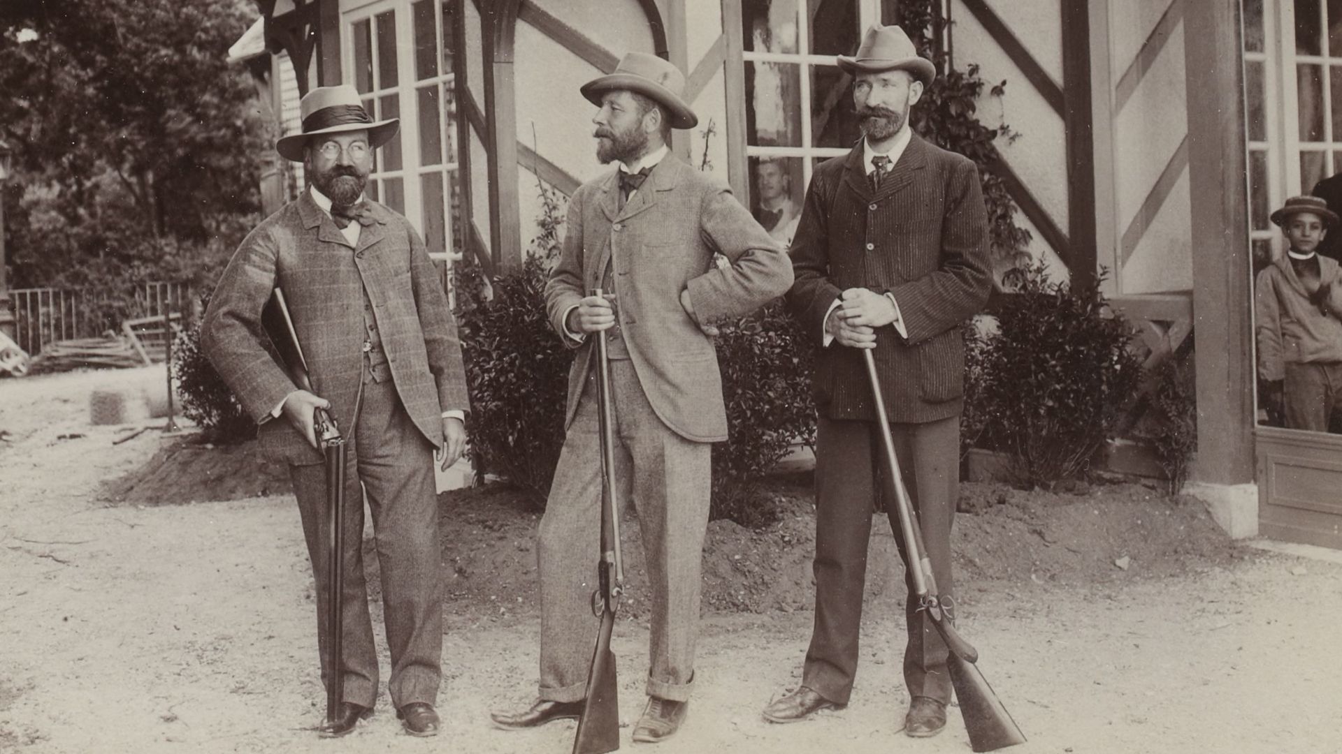 File:Maurice Faure, Léon de Lunden & Donald Mackintosh.jpg