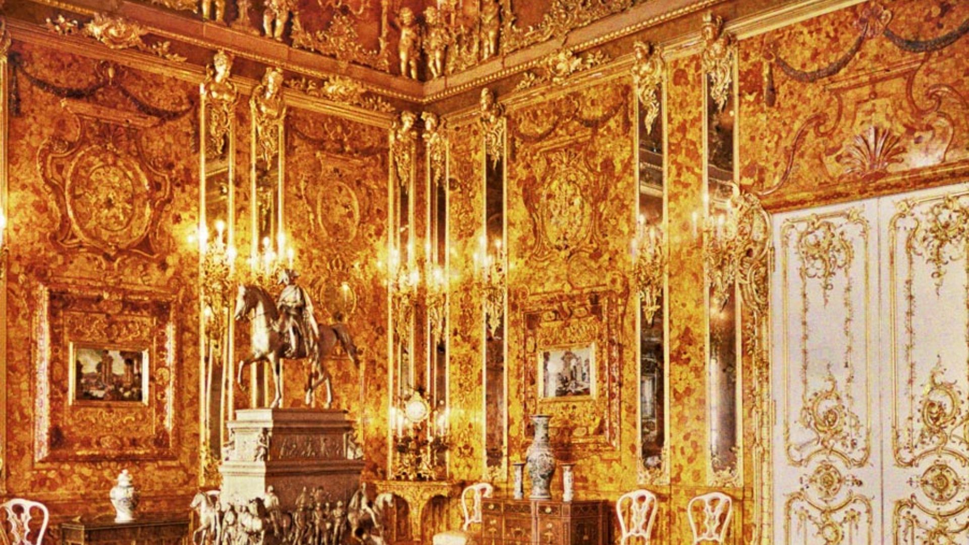 File:Andrey Zeest - Amber Room 2 (autochrome).jpg