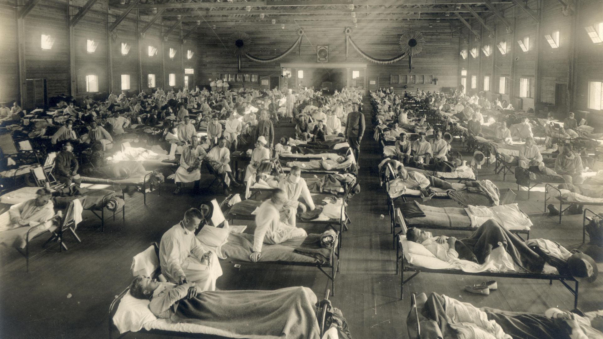 File:Emergency hospital during Influenza epidemic, Camp Funston, Kansas - NCP 1603.jpg