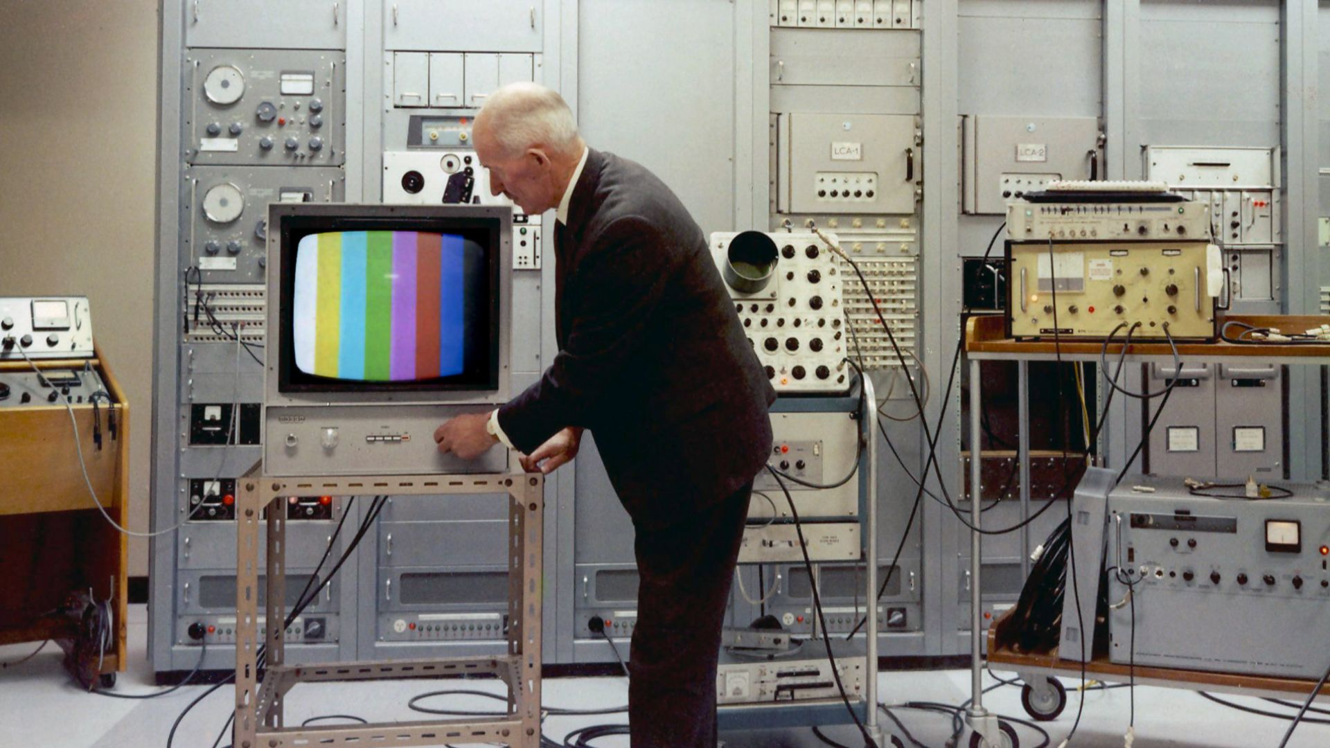 File:A Colour Television Test.jpg