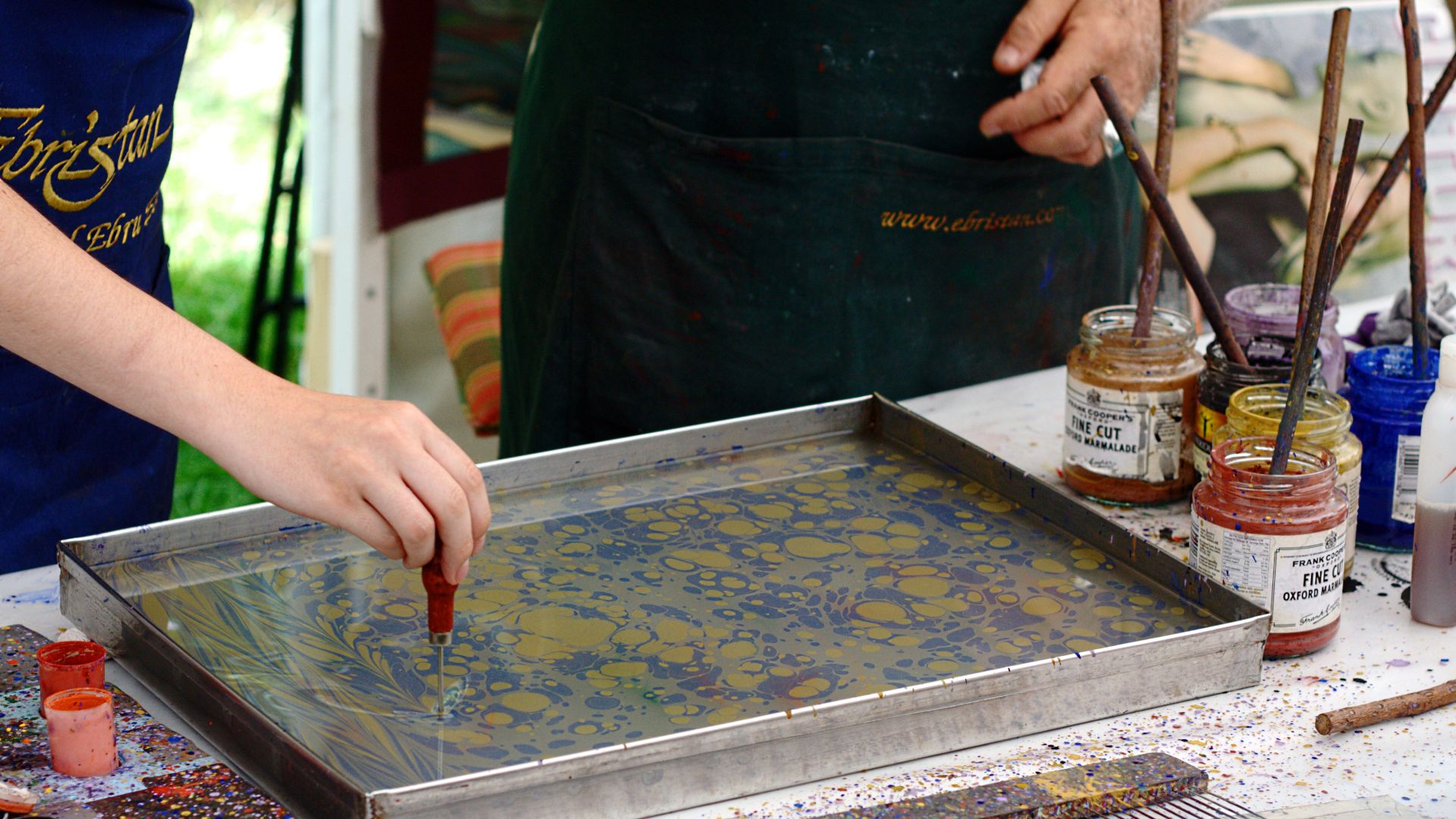 File:Paper Marbling Tank.jpg