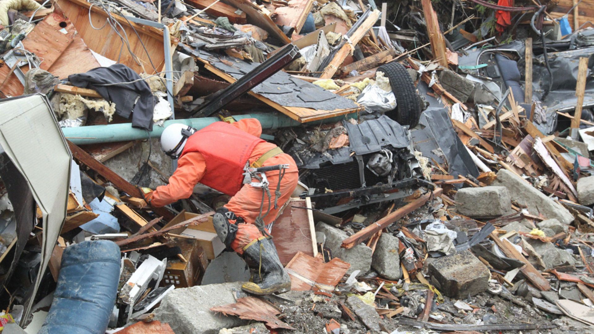File:RIAN archive 882887 Japan earthquake aftermath.jpg