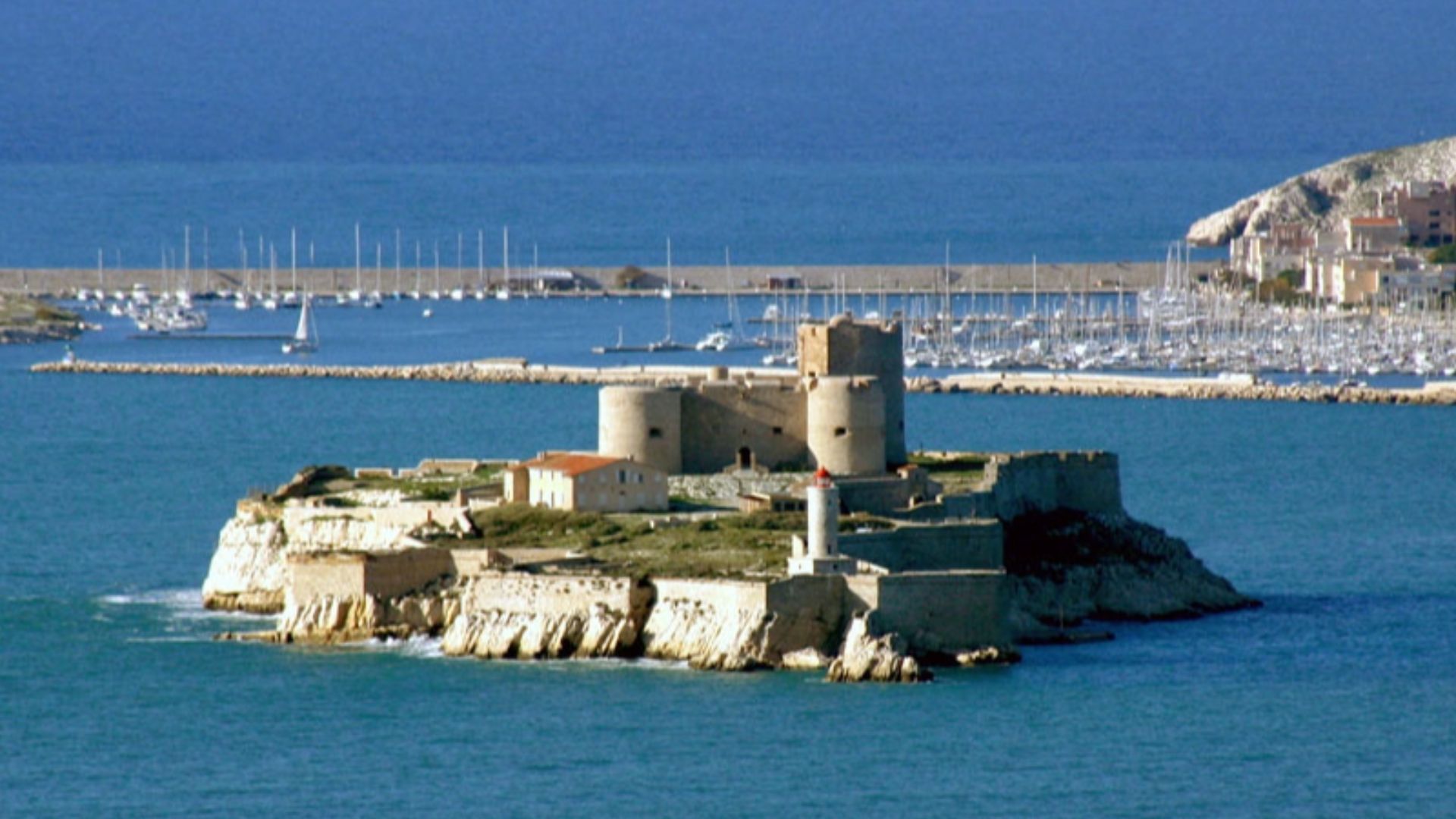 File:Monte-Cristo if castle - marseille France by JM Rosier.JPG