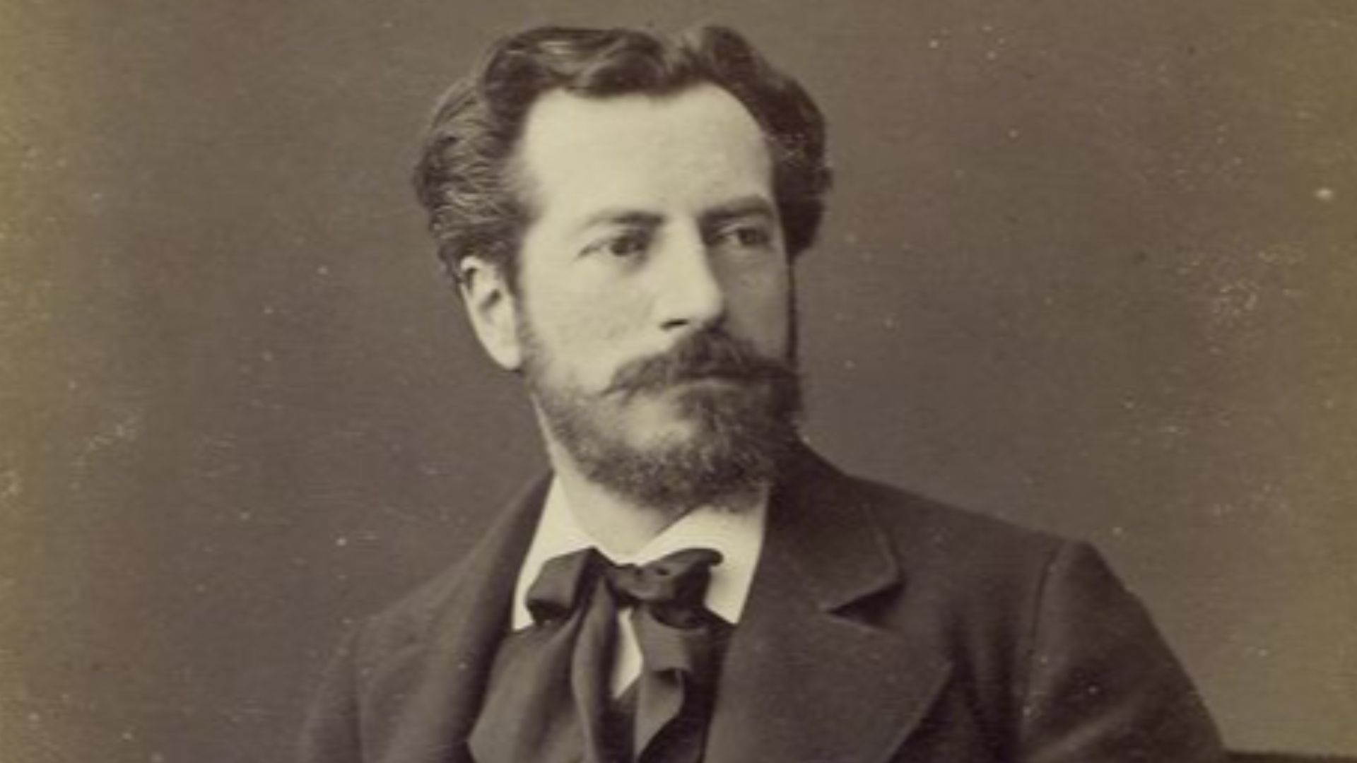 File:Frederic Auguste Bartholdi seated portrait.jpg