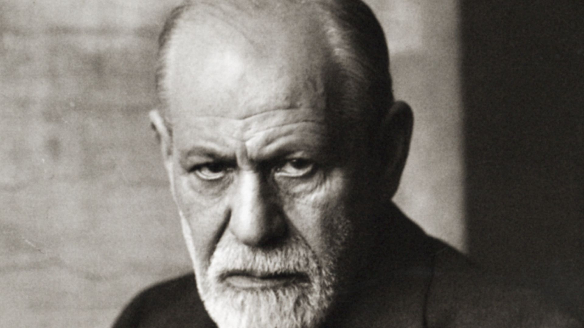 File:Sigmund Freud 1926.jpg
