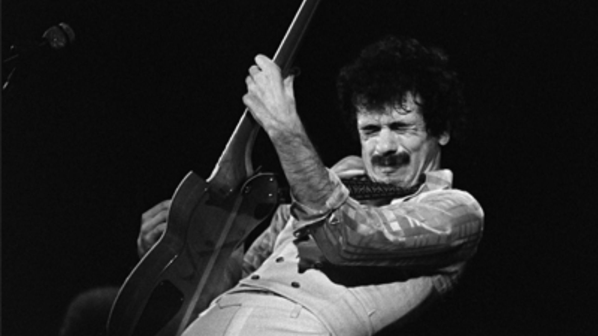 File:Carlos Santana 123176.jpg