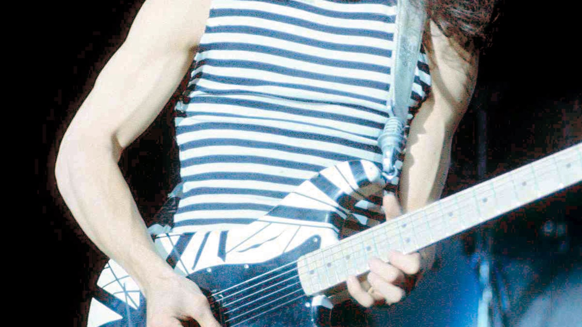 File:Eddie Van Halen at the New Haven Coliseum.jpg