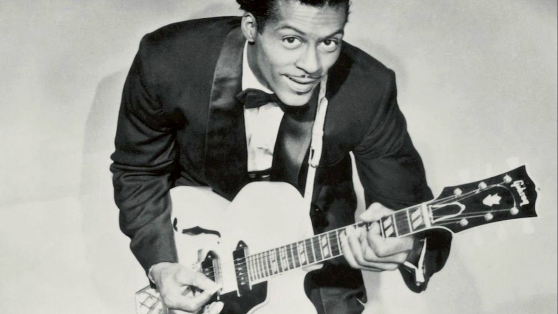 File:Chuck Berry circa 1958.jpg
