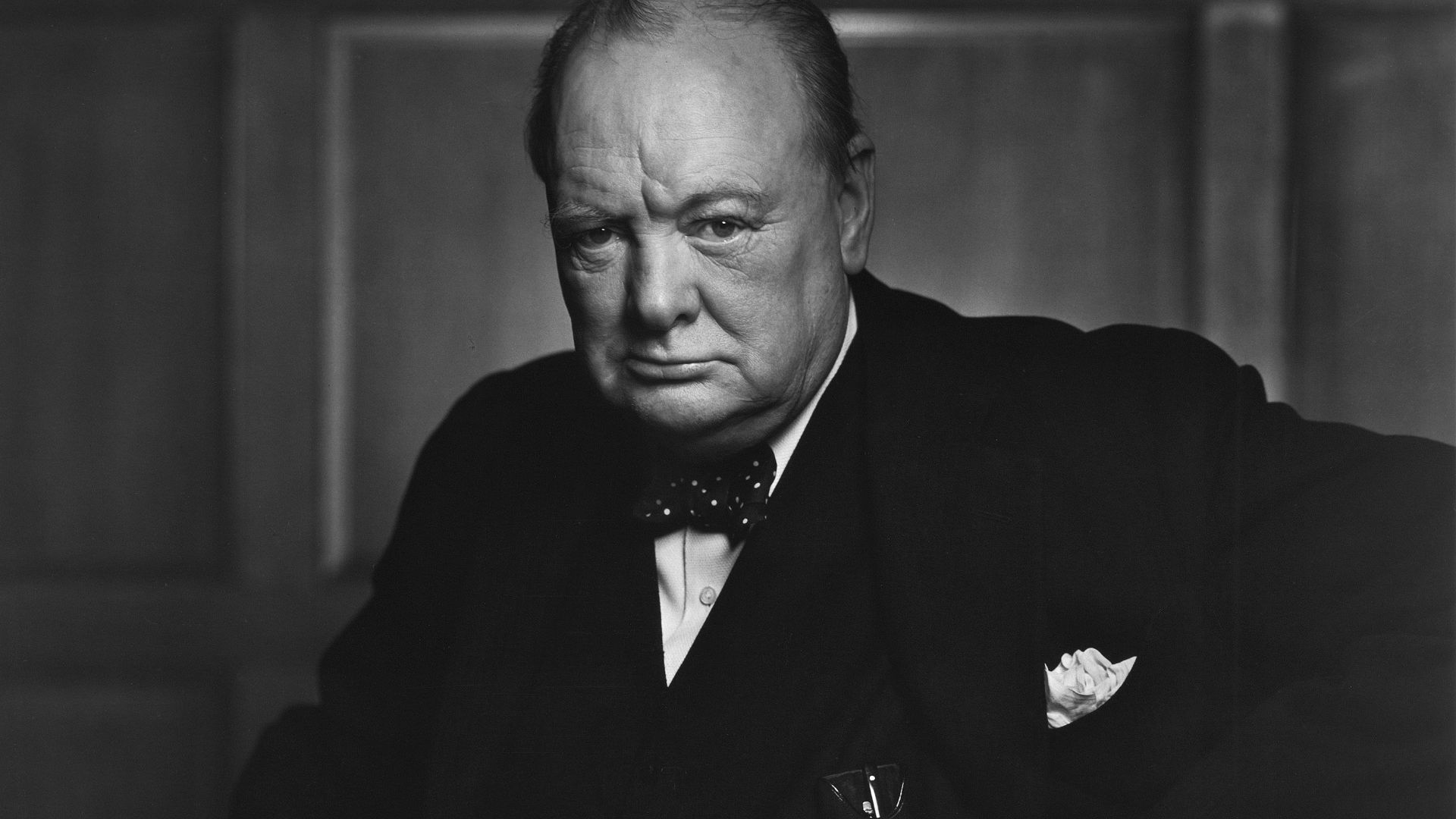 File:Sir Winston Churchill - 19086236948.jpg