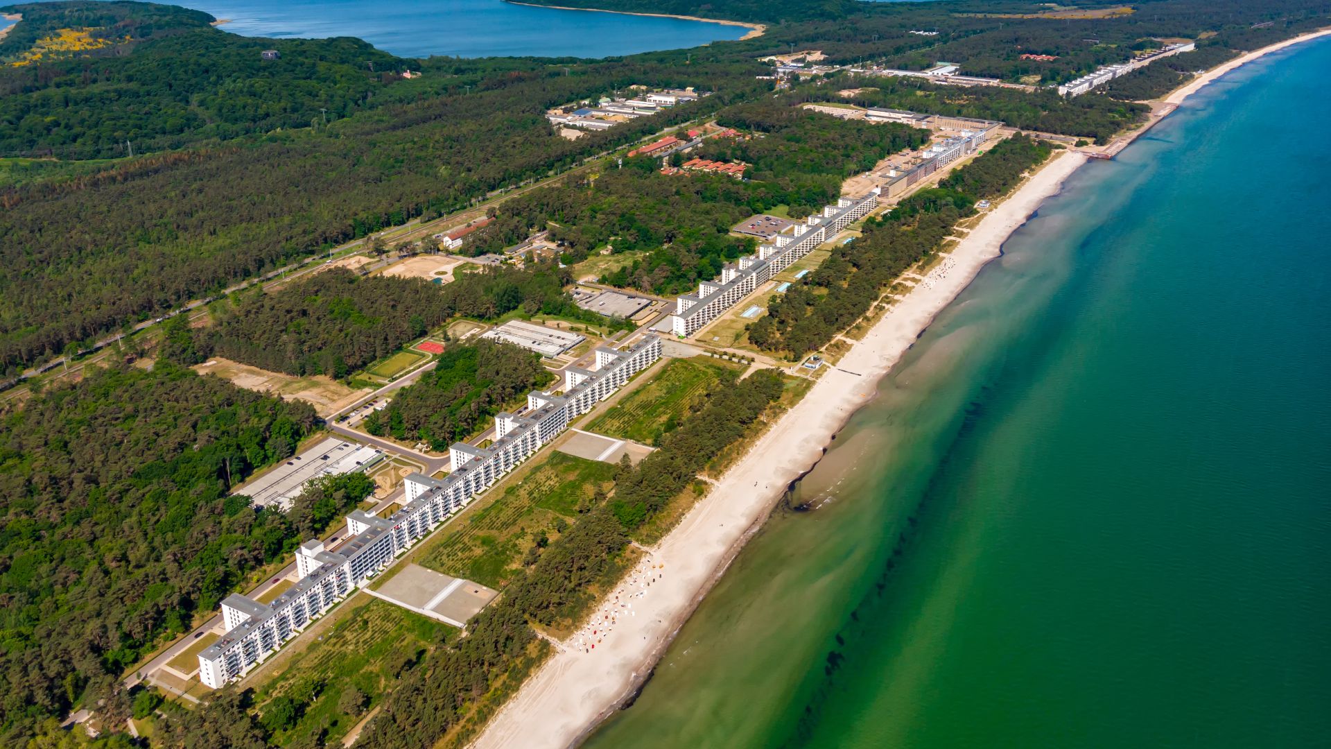 File:20-07-06-Prora-RalfR-DJI 0120.jpg