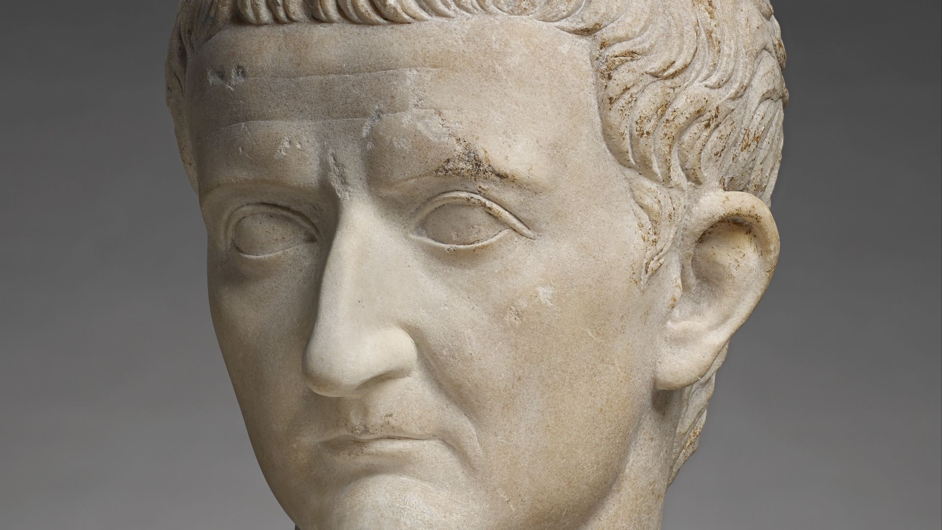 File:Portrait head of Tiberius, left front - Getty Museum (71.AA.275).jpg