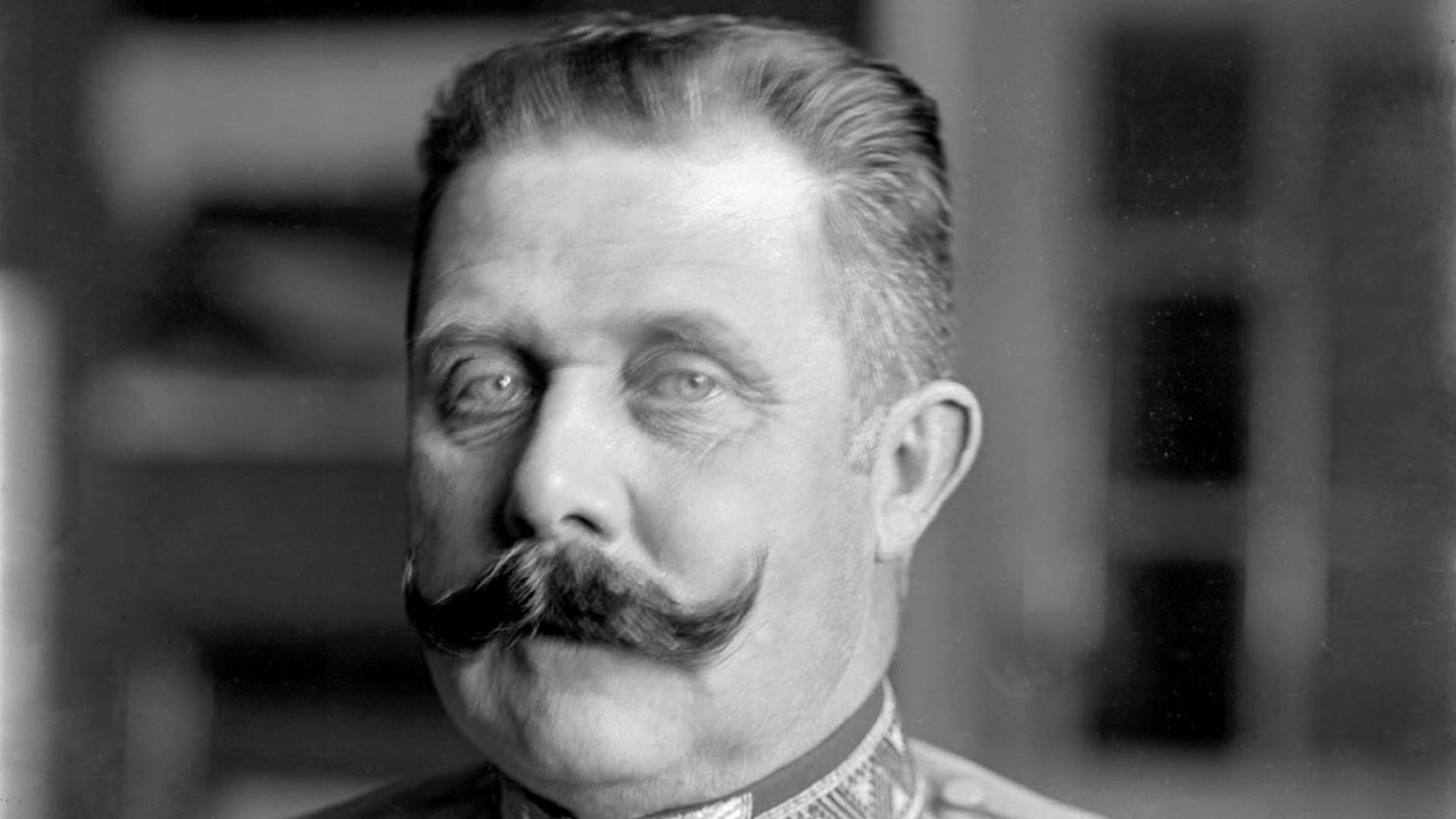 File:Ferdinand Schmutzer - Franz Ferdinand von Österreich-Este, um 1914.jpg