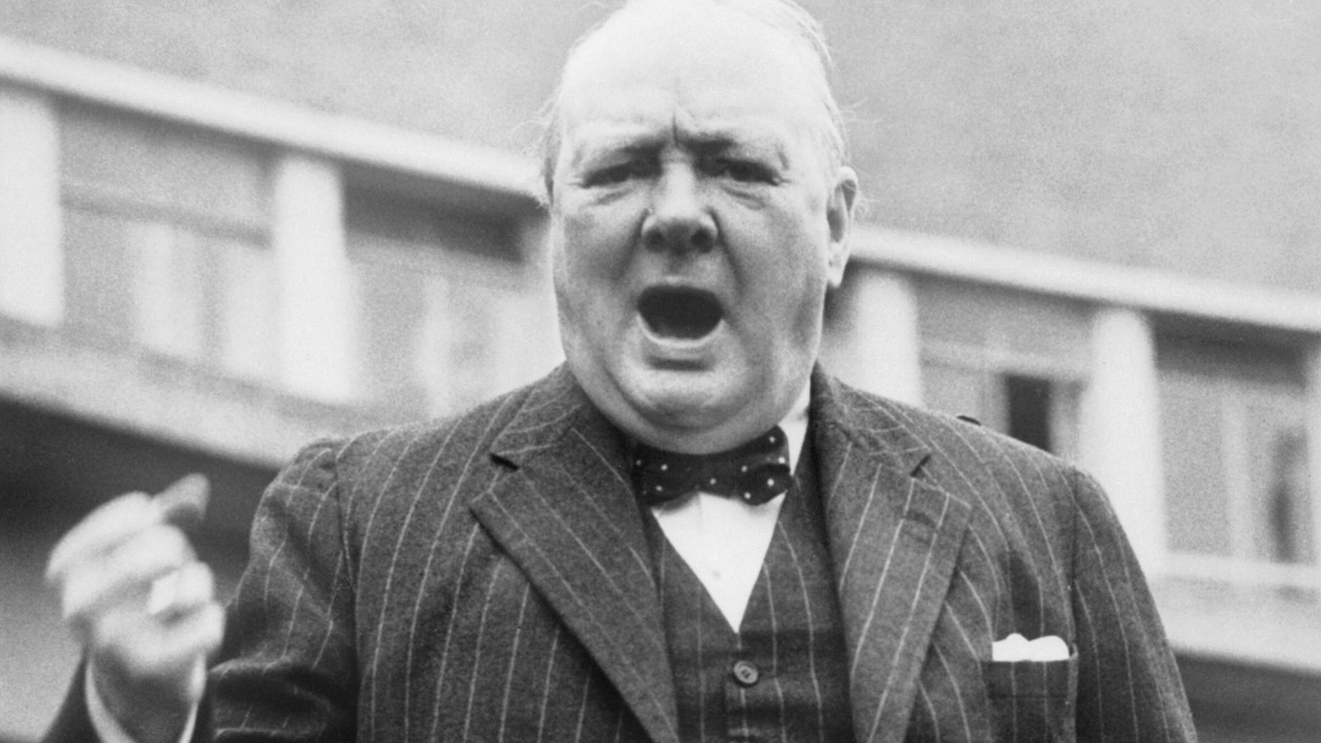 File:Winston Churchill during the General Election Campaign in 1945 HU55965.jpg