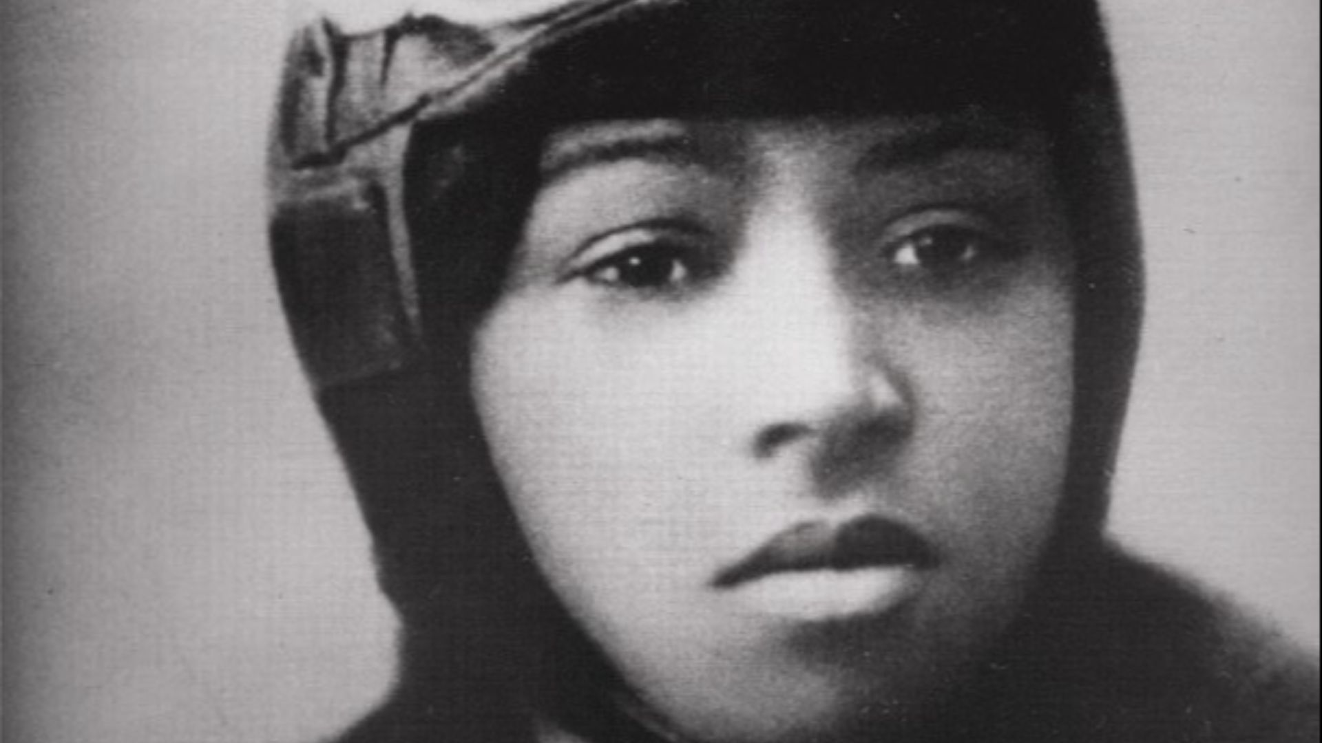 File:Bessie Coleman, First African American Pilot - GPN-2004-00027.jpg
