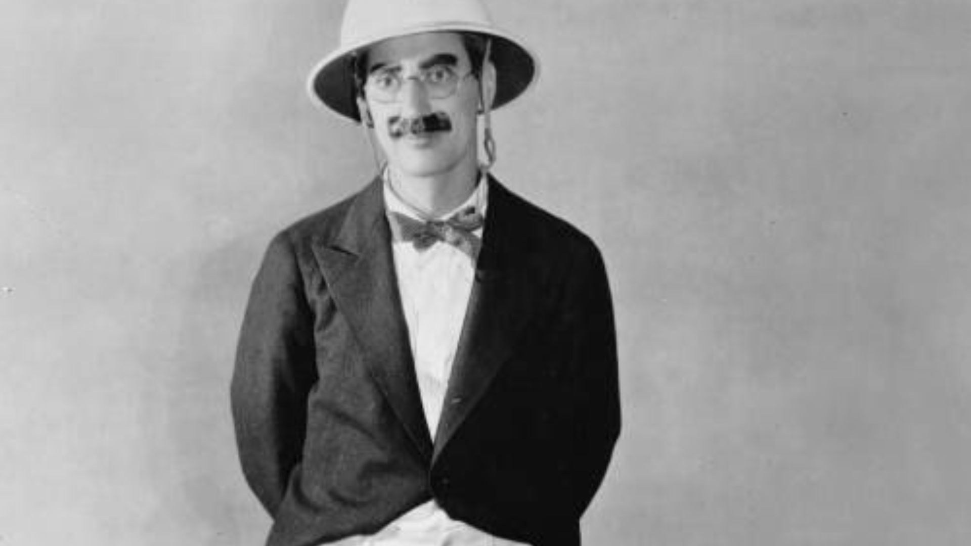 File:Animal Crackers Captain Spaulding.jpg