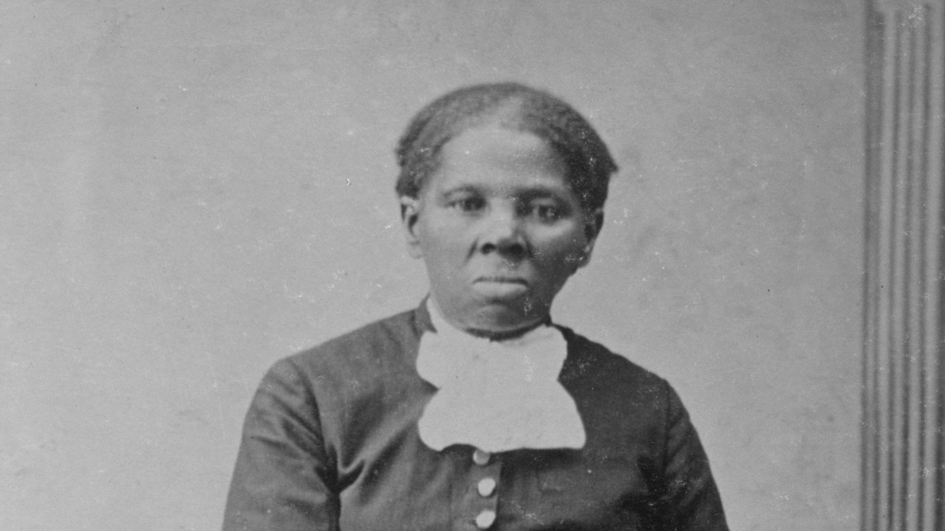 Portrait of Harriet Tubman.