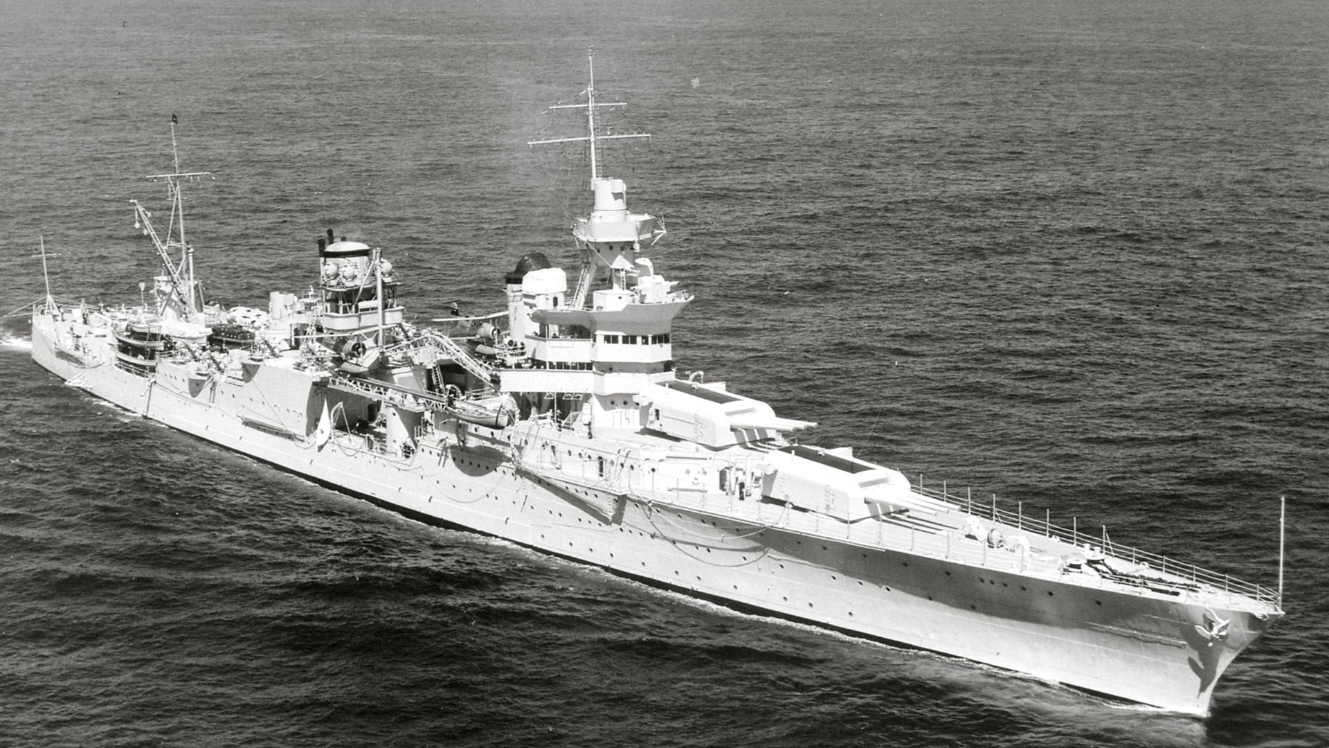File:USS Indianapolis (CA-35) underway at sea on 27 September 1939 (80-G-425615).jpg