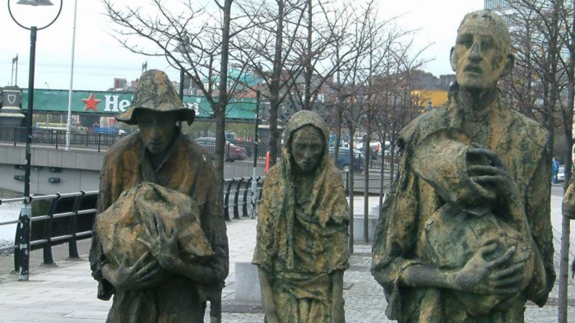 File:Famine memorial dublin.jpg